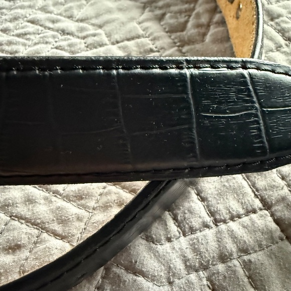 Black Leather Belt with Golf Club Medallions Size Medium - Picture 4 of 8